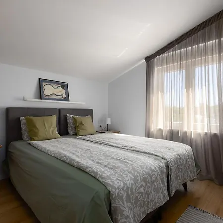Apartament Lucija