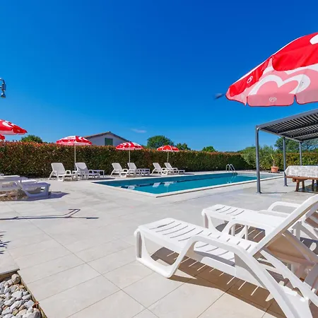 Lucija Apartamento