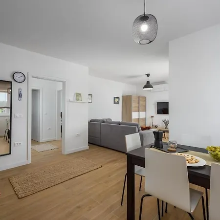 Lucija * ポレッチ